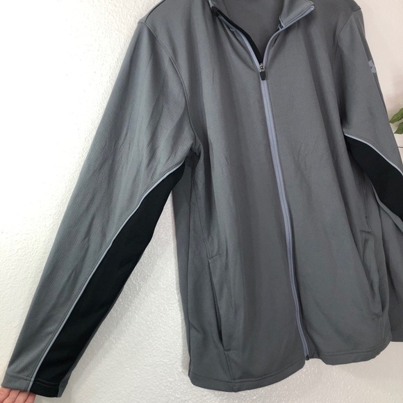 Men’s Under Armour Grey Zipper Loose Jacket - Picture 4 of 7